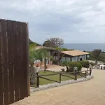 Casa Costanza